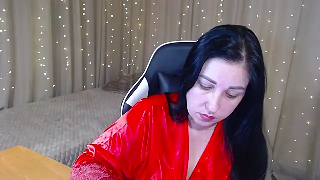 Snapshot of JillStevens chatting on 02.03.26 JillStevens online show from 02.03.26