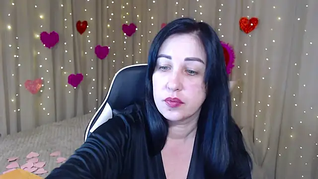 Snapshot of JillStevens chatting on 02.14.26 JillStevens online show from 02.14.26