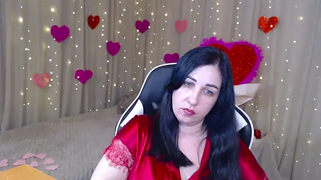 Snapshot of JillStevens chatting on 02.15.26 JillStevens online show from 02.15.26