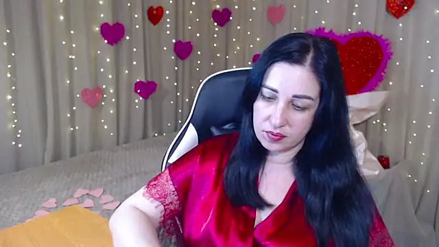 Snapshot of JillStevens chatting on 02.16.26 JillStevens online show from 02.16.26