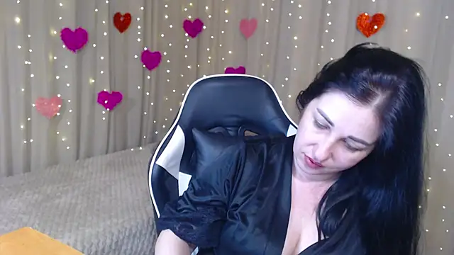 Snapshot of JillStevens chatting on 03.01.26 JillStevens online show from 03.01.26