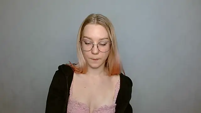 cindi hot online show from 01.04.25