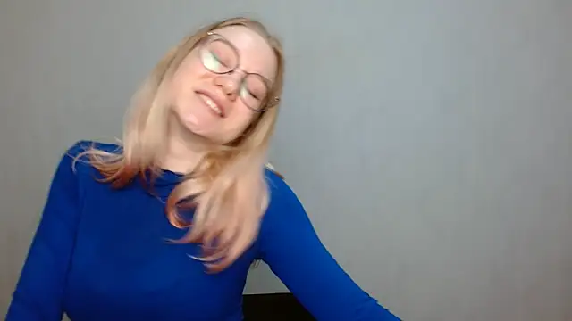 cindi hot online show from 01.18.25