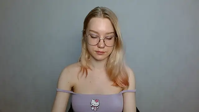 cindi hot online show from 01.24.25