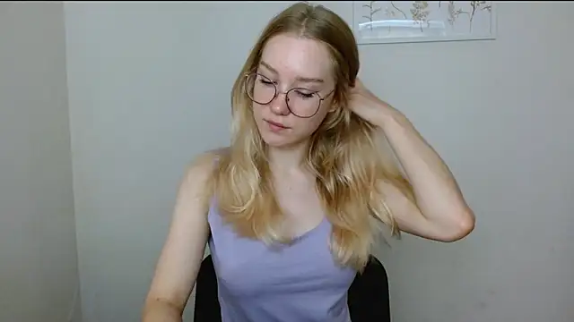 cindi hot online show from 09.21.25