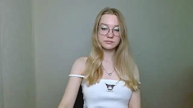 cindi hot online show from 01.16.26