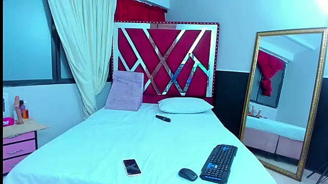 AnyelaGitanaMature online show from 01.07.25