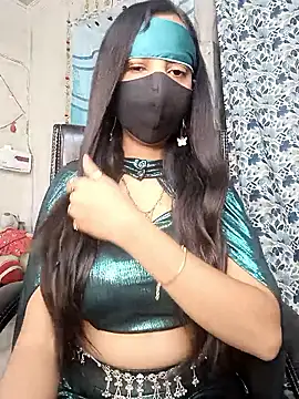 Snapshot of Parinaaz18 chatting on 01.19.26 Parinaaz18 online show from 01.19.26