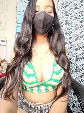 Snapshot of Parinaaz18 chatting on 02.06.26 Parinaaz18 online show from 02.06.26