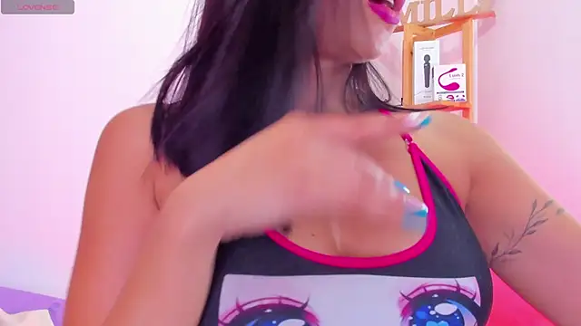 EmillySanders online show from 03.04.25