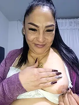 Gina Myers online show from 11.18.25