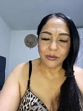 Gina Myers online show from 12.01.25