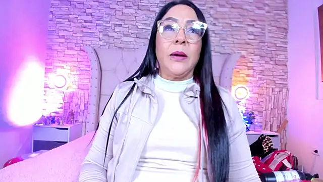 Gina Myers online show from 03.05.26