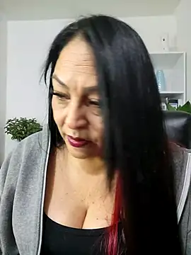 Snapshot of Gina_Myers chatting on 05.09.26 Gina Myers online show from 05.09.26