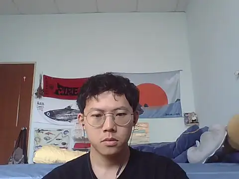 Snapshot of ZHIIz chatting on 02.20.26 ZHIIz online show from 02.20.26