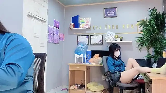 Bamboo Swetie online show from 12.21.24