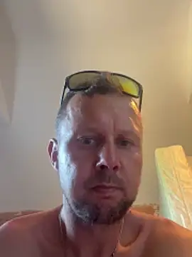 Snapshot of Hornybiboy66 chatting on 06.20.26 Hornybiboy66 online show from 06.20.26