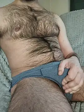 Deckard Webb1  online show from 11.10.25