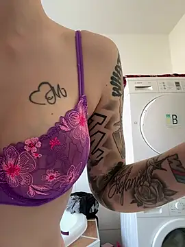 LenaSophie online show from 03.05.25