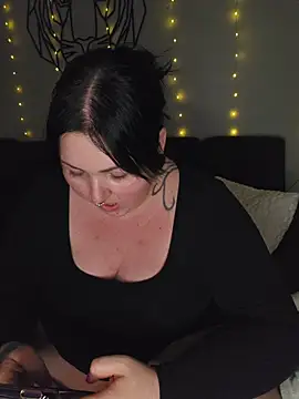 -BonnieBlack- online show from 02.14.26