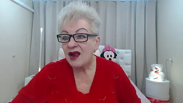 Snapshot of KayleSmoll chatting on 01.16.26 KayleSmoll online show from 01.16.26