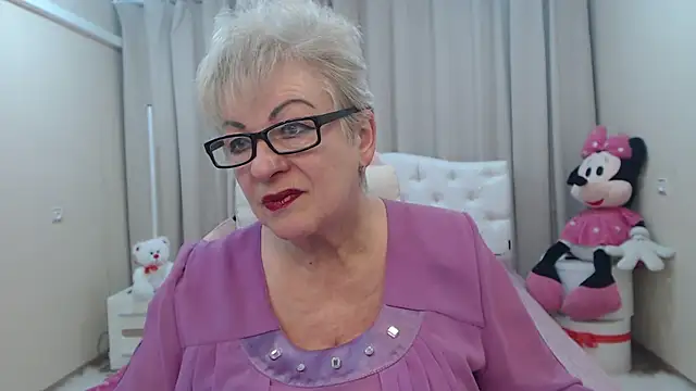 KayleSmoll online show from 03.04.26