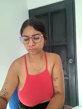 Sofythom1 online show from 12.14.25