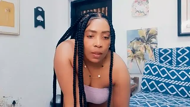 Snapshot of GiantBootyMilf chatting on 05.18.26 GiantBootyMilf online show from 05.18.26