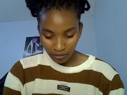 Snapshot of cute-alexis chatting on 05.03.26 cute-alexis online show from 05.03.26