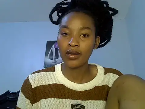 Snapshot of cute-alexis chatting on 05.08.26 cute-alexis online show from 05.08.26