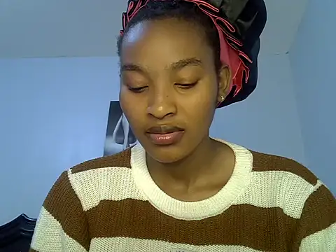 Snapshot of cute-alexis chatting on 05.11.26 cute-alexis online show from 05.11.26