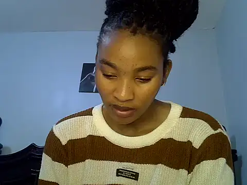 Snapshot of cute-alexis chatting on 06.20.26 cute-alexis online show from 06.20.26