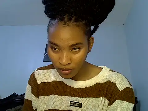 Snapshot of cute-alexis chatting on 06.21.26 cute-alexis online show from 06.21.26