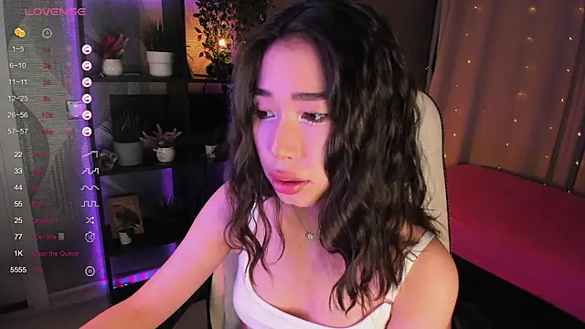 sensualily online show from 09.18.25