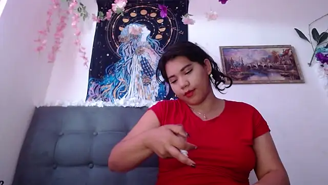 Snapshot of soul_red chatting on 12.05.24 soul red online show from 12.05.24