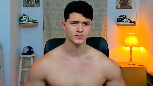 Snapshot of Hazzan_Velez chatting on 01.24.25 Hazzan Velez online show from 01.24.25