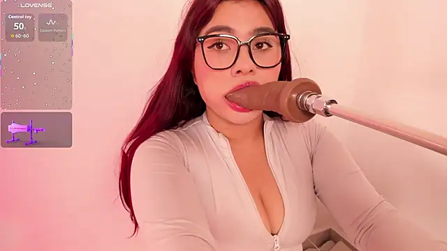 Snapshot of Danna_adams01 chatting on 02.02.26 Danna adams01 online show from 02.02.26