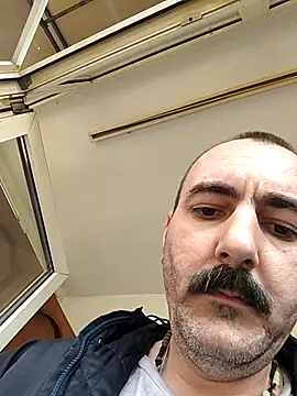 Maryo0001 online show from 11.21.25