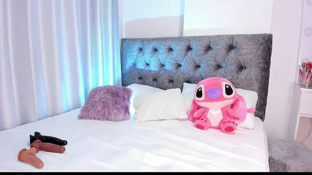 abbyfoxx  online show from 01.15.25