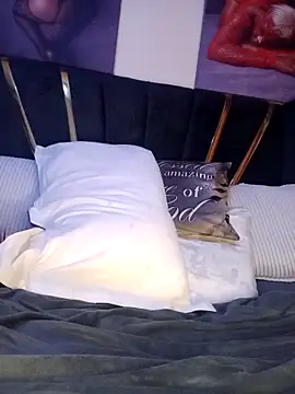 Cherriikenzie online show from 10.24.25