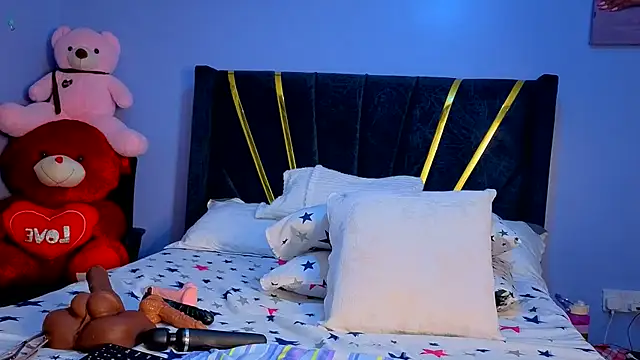 Snapshot of Cherriikenzie chatting on 04.08.26 Cherriikenzie online show from 04.08.26