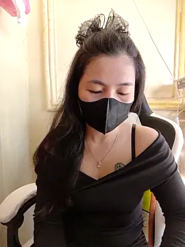 lyna bl online show from 03.07.25