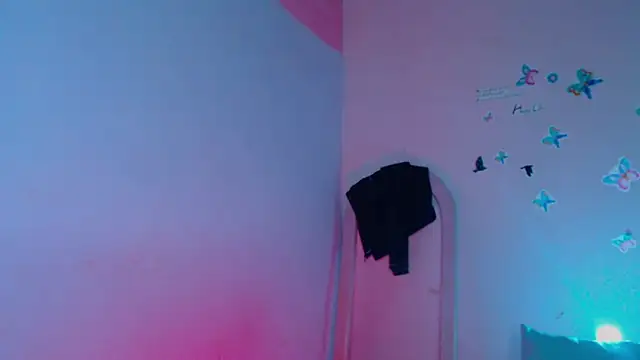 kitten sweet online show from 02.16.25