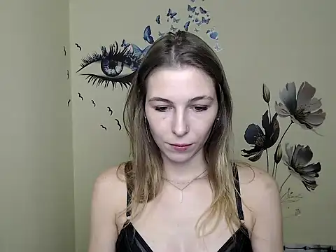 Snapshot of StrangerGi chatting on 12.02.24 StrangerGi online show from 12.02.24
