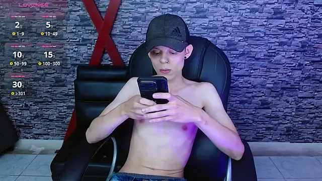 Matthew Boy  online show from 03.10.25