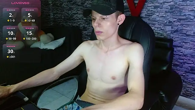 Matthew Boy  online show from 03.11.25