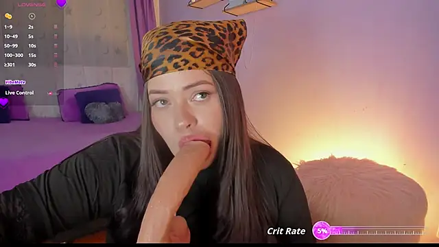 dennisbonnet  online show from 12.21.25