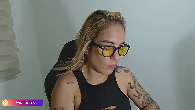 Snapshot of Isis69_ chatting on 02.19.26 Isis69 online show from 02.19.26