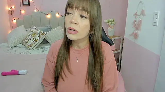 emilyharrix online show from 03.03.26