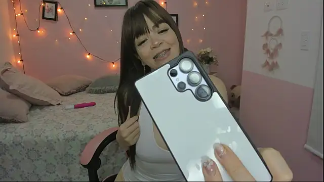 emilyharrix online show from 04.05.26